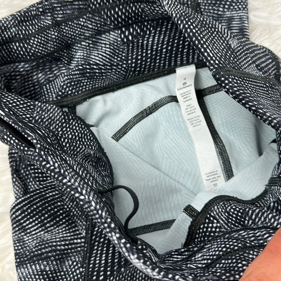 Lululemon Time To Sweat Crop 23" Velocity Mesh Island Mist Black - Picture 3 of 5